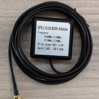 High Precision Location Antenna with Multi-Frequency Points